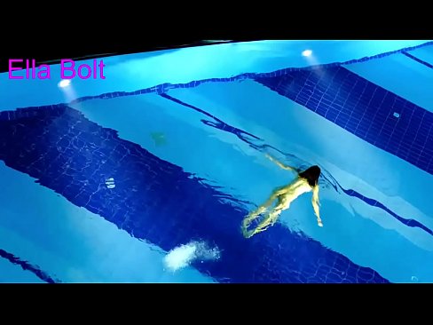 ❤️ Não consigo parar de observar, jovem loira apanhada nadando nua na piscina do resort ELLA BOLT ️ Sexo vídeo em pt-br.classicmebel21.ru